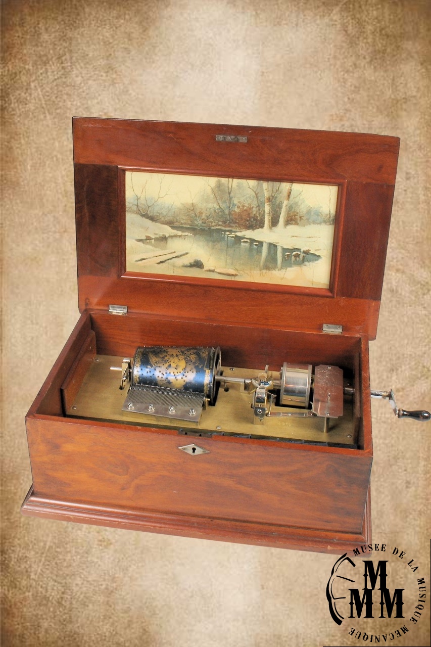Capital Music Box